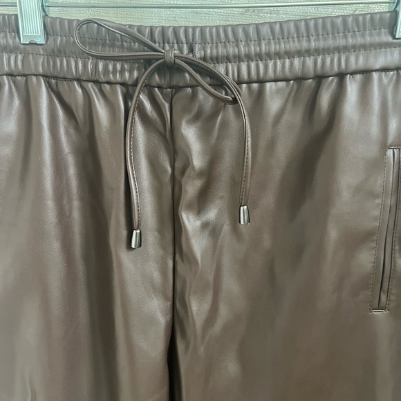 NWT new large Anthropologie sakara faux vegan leather jogger pants cocoa brown - Picture 7 of 17